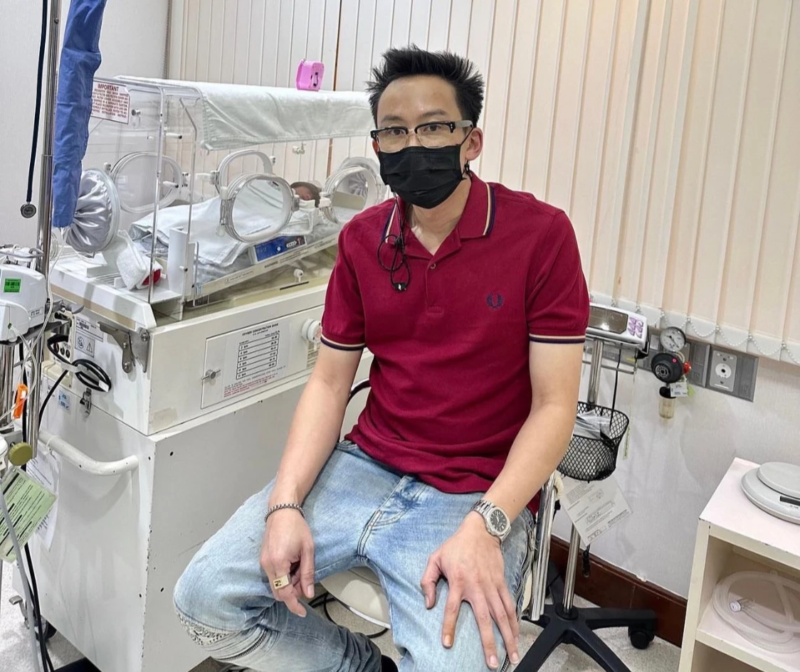 タクシン元首相の長男が出産報告 双子の男女授かる 日刊タイニュース